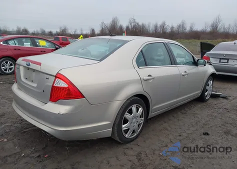2010 Ford Fusion Se из США, поврежденный, VIN 3FAHP0HA1AR400152